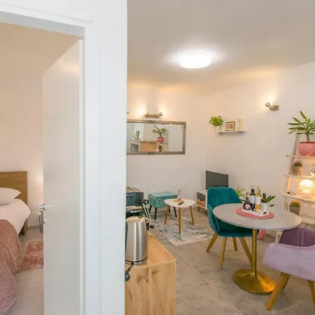 Apartment Enjoy *